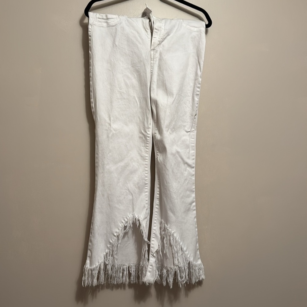 Boutique white jeans